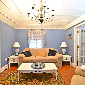 Apartment Historic In The Heart Of, Christiansted